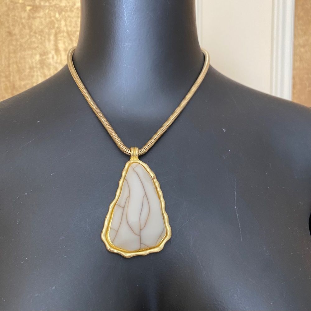 Adolfo Dominguez gold with white stone necklace - Picture 5 of 6